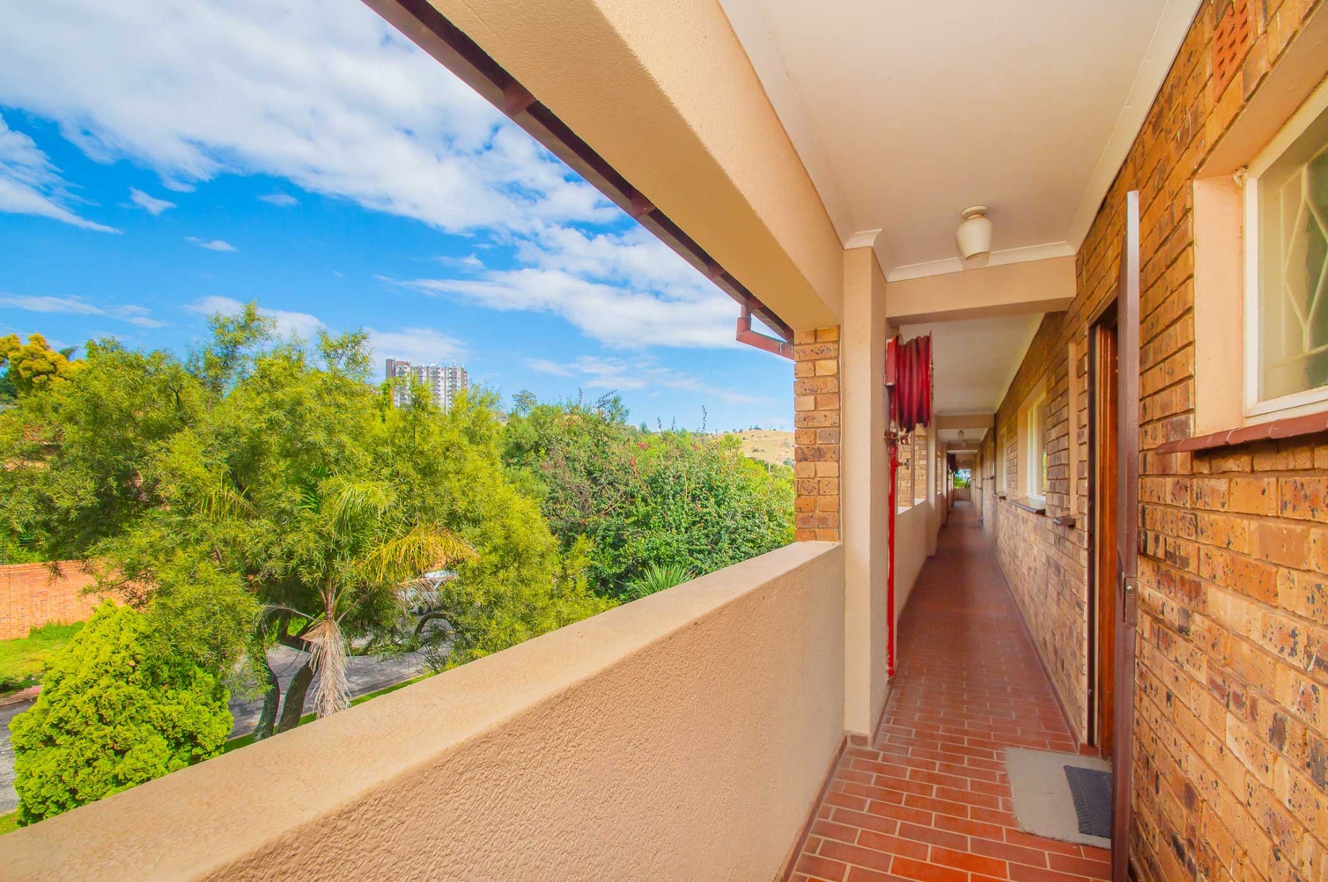 Penthouse for sale in Constantia Kloof, Roodepoort