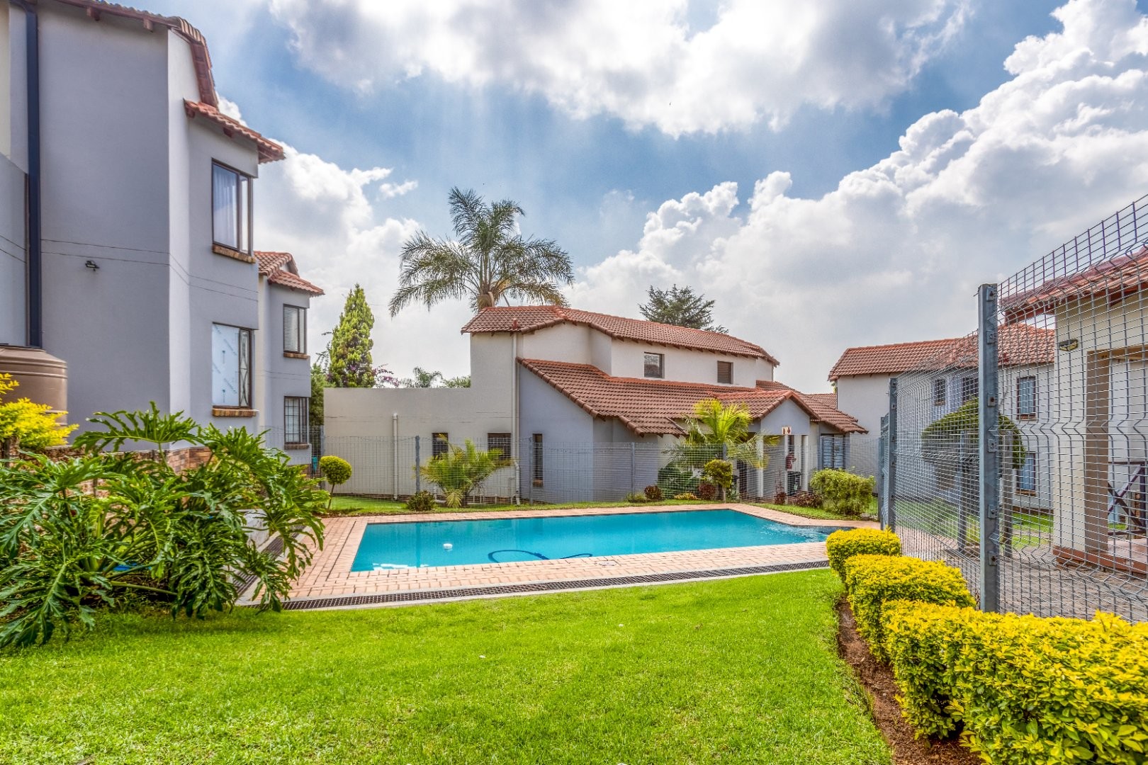 Apartment for sale in Northwold, Randburg, 71 m²