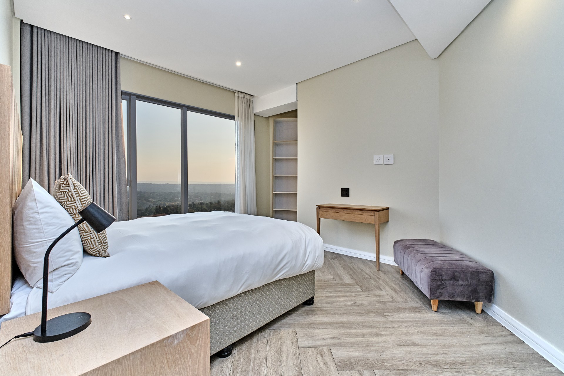 Apartment for rent in Sandton Central, Sandton, 119 m²