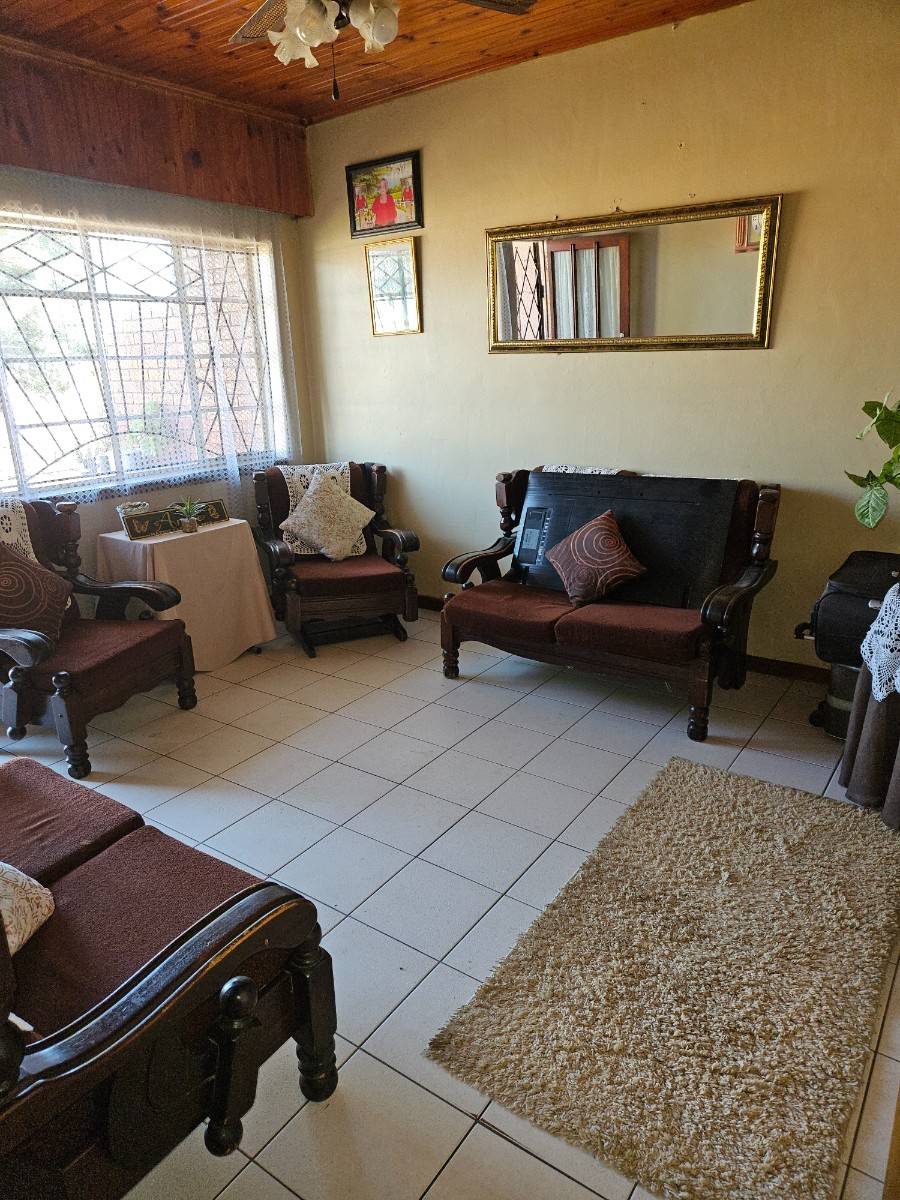 House For Sale in Deaconville, Macassar