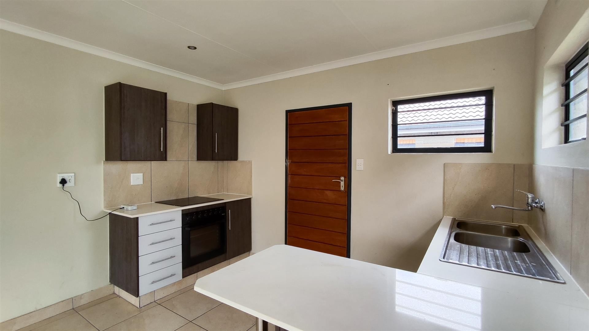 House for sale in Albertsdal, Alberton, 72 m²