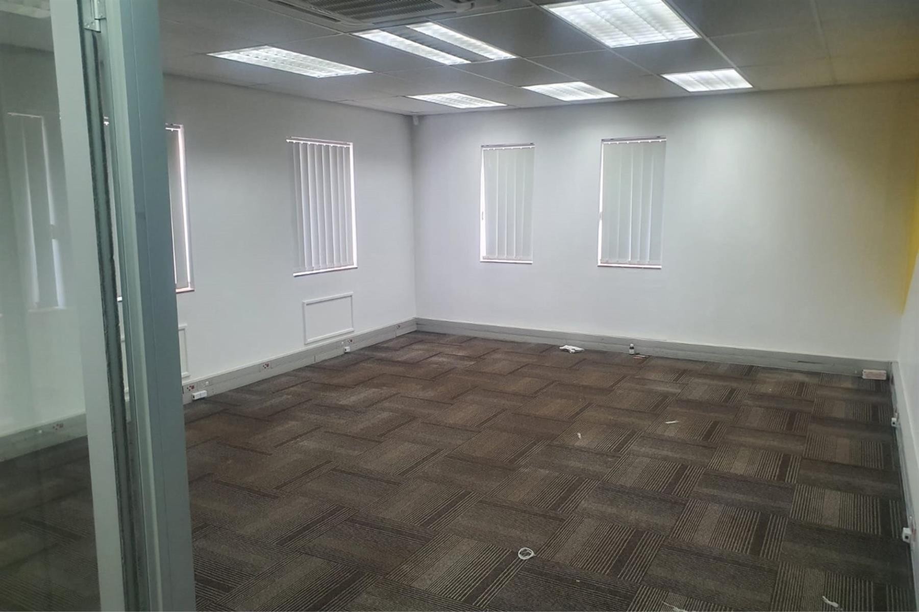 Office To Rent in Newton Park, Port Elizabeth 5