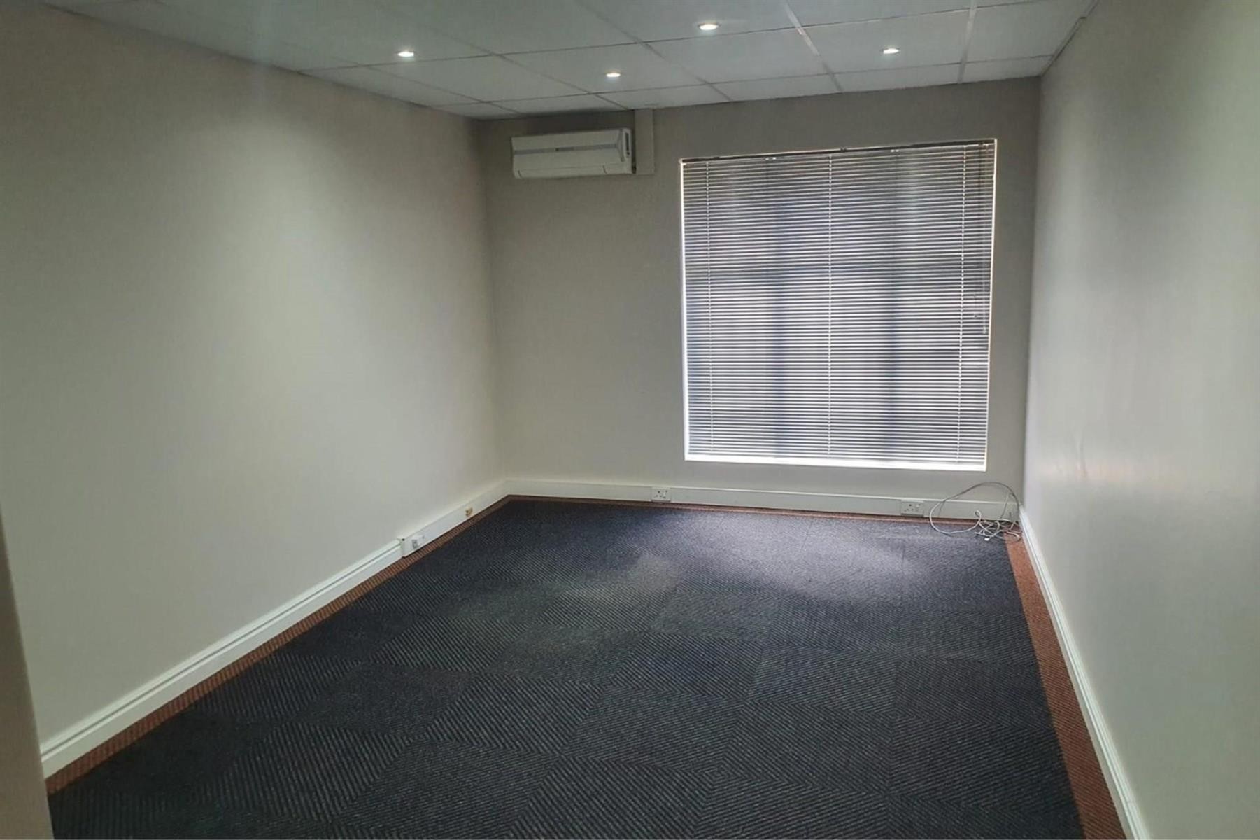 Office for rent in Newton Park, Port Elizabeth, 79 2nd Avenue, Newton Park, Port Elizabeth, Eastern Cape, 270 m²