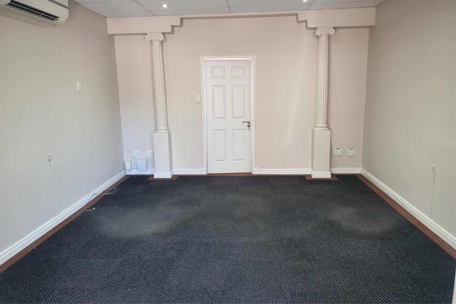 Office To Rent in Newton Park, Port Elizabeth 5