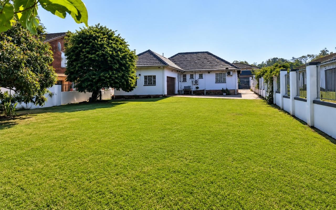 House for sale in Ottawa, Verulam, KwaZulu Natal, 1388 m²