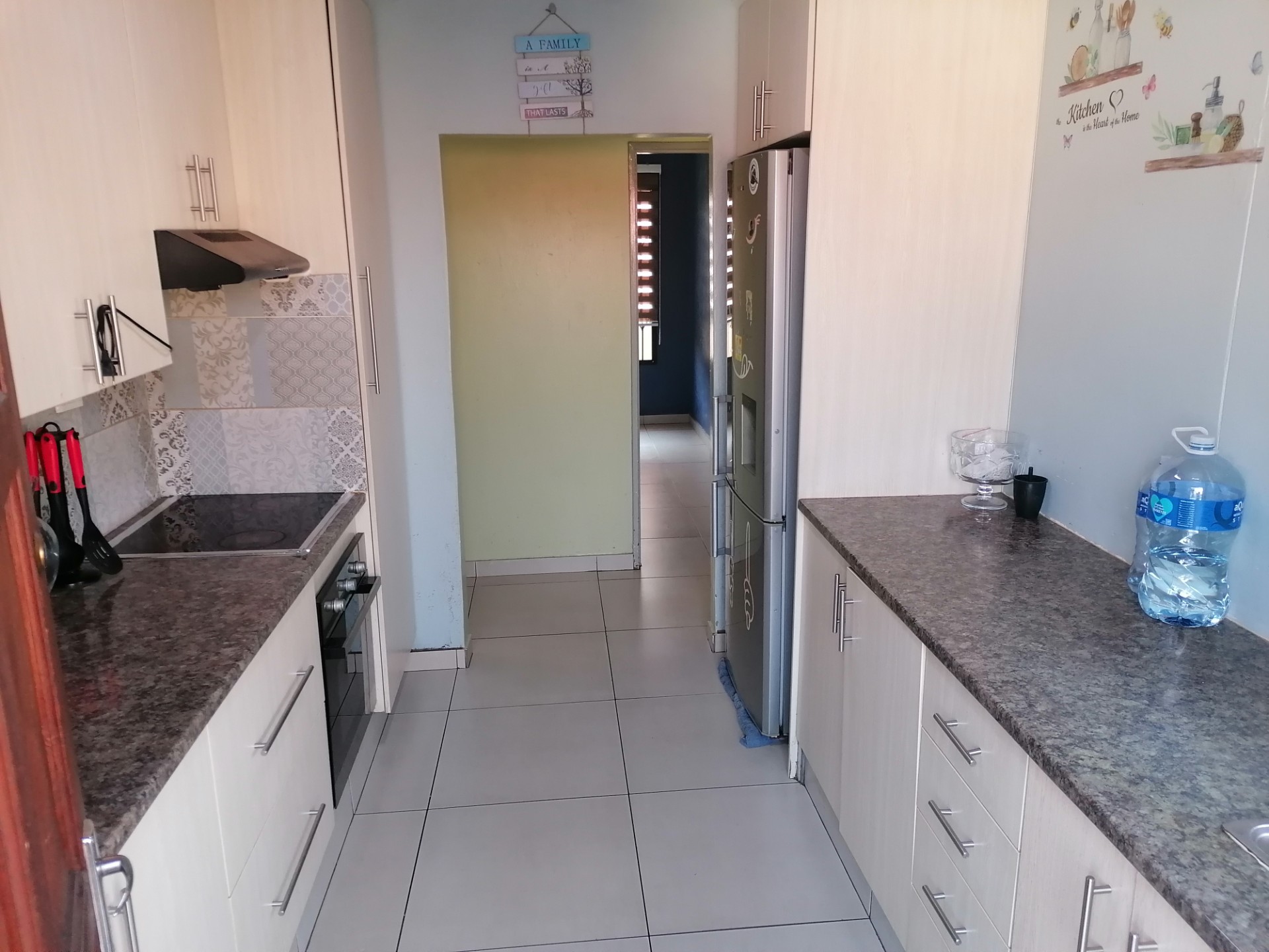 House for sale in Riverlea, Johannesburg, 250 m²