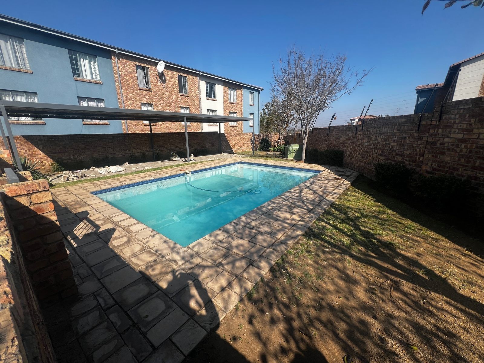 Apartment for sale in Rooihuiskraal, Centurion, 48 m²