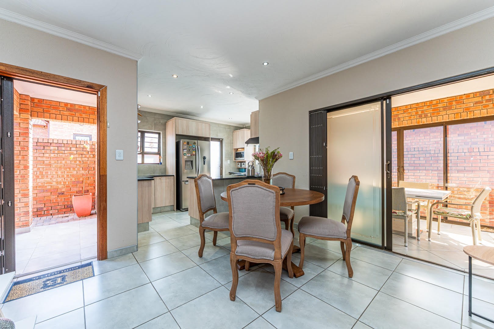 Townhouse for sale in North Riding, Randburg, 157 m²