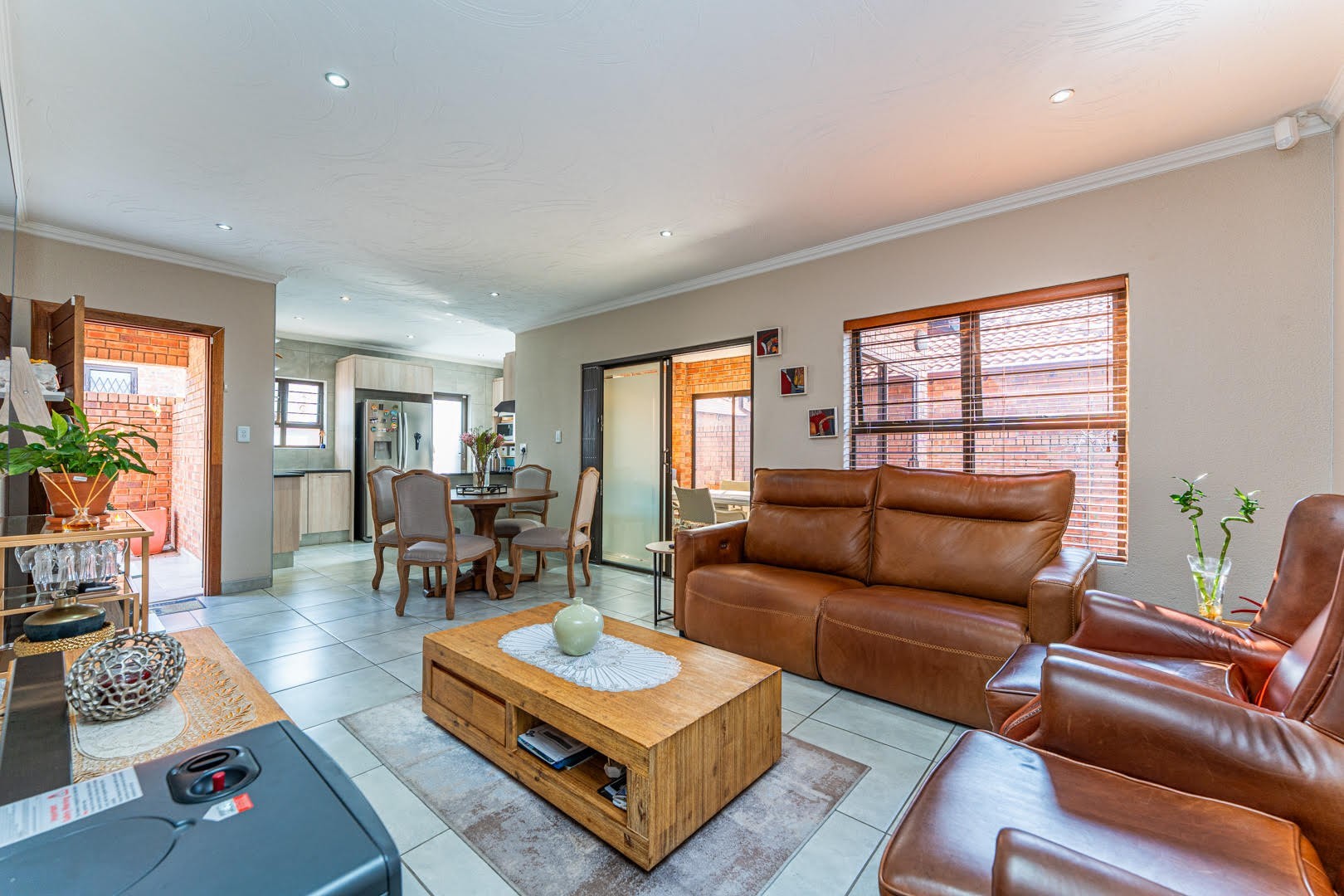 Townhouse for sale in North Riding, Randburg, 157 m²