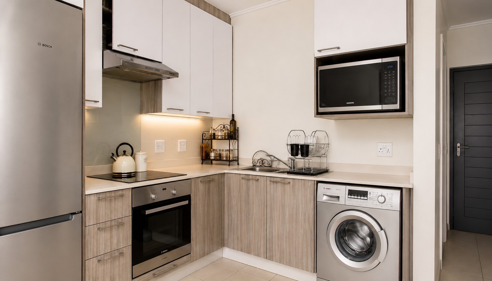 Apartment for sale in Beverley, Sandton, 46 m²