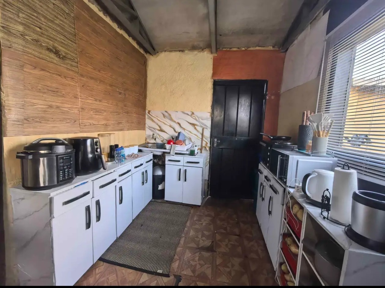 House for sale in Kwamathukuza, Newcastle, KwaZulu Natal, 300 m²