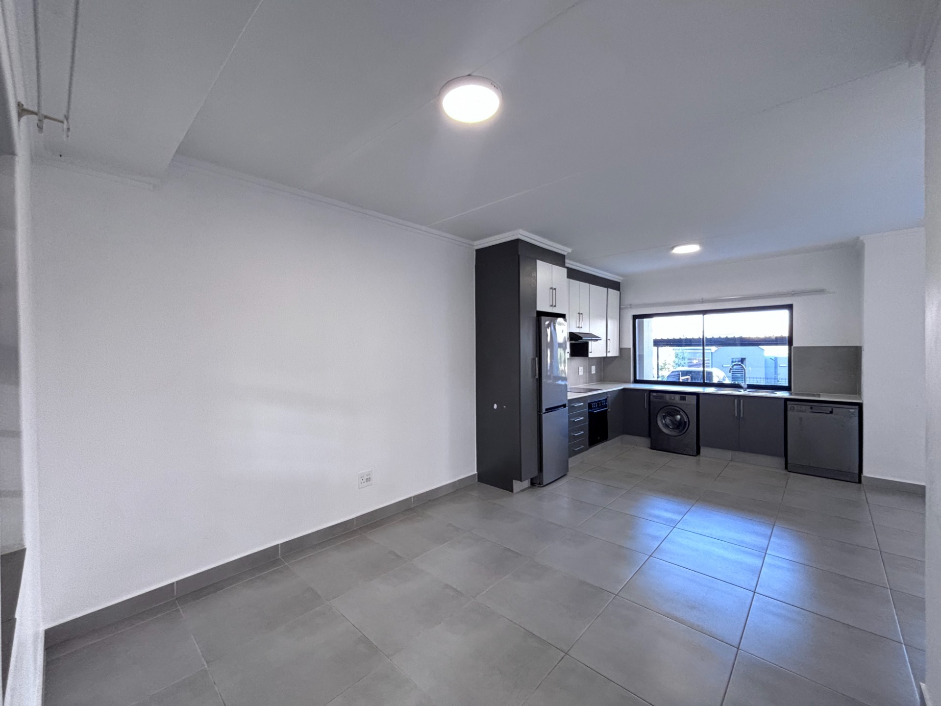 Apartment for rent in Ballito Central, Ballito, KwaZulu Natal, 120 m²