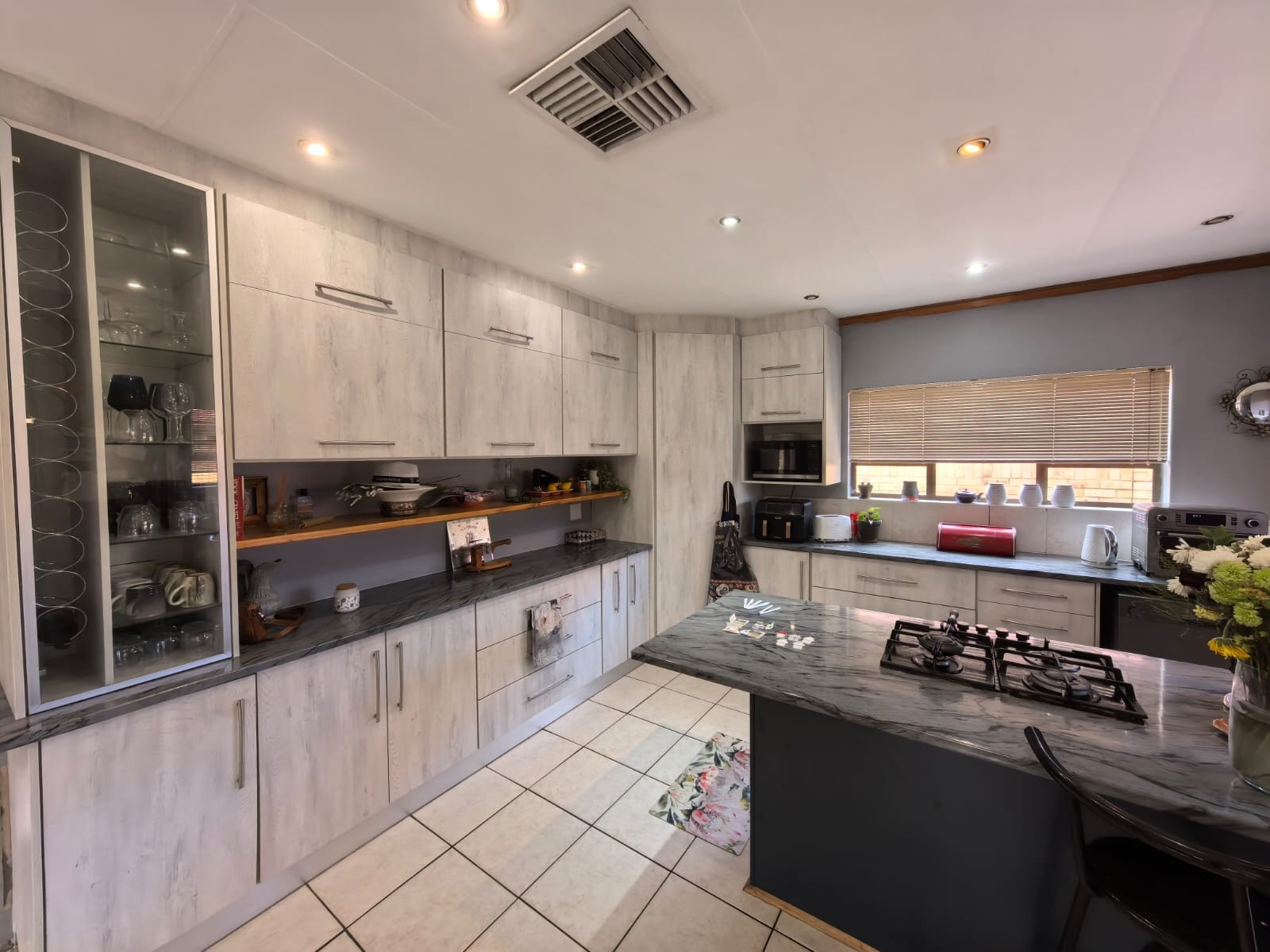 House for sale in Hillcrest, Kimberley, 215 m²