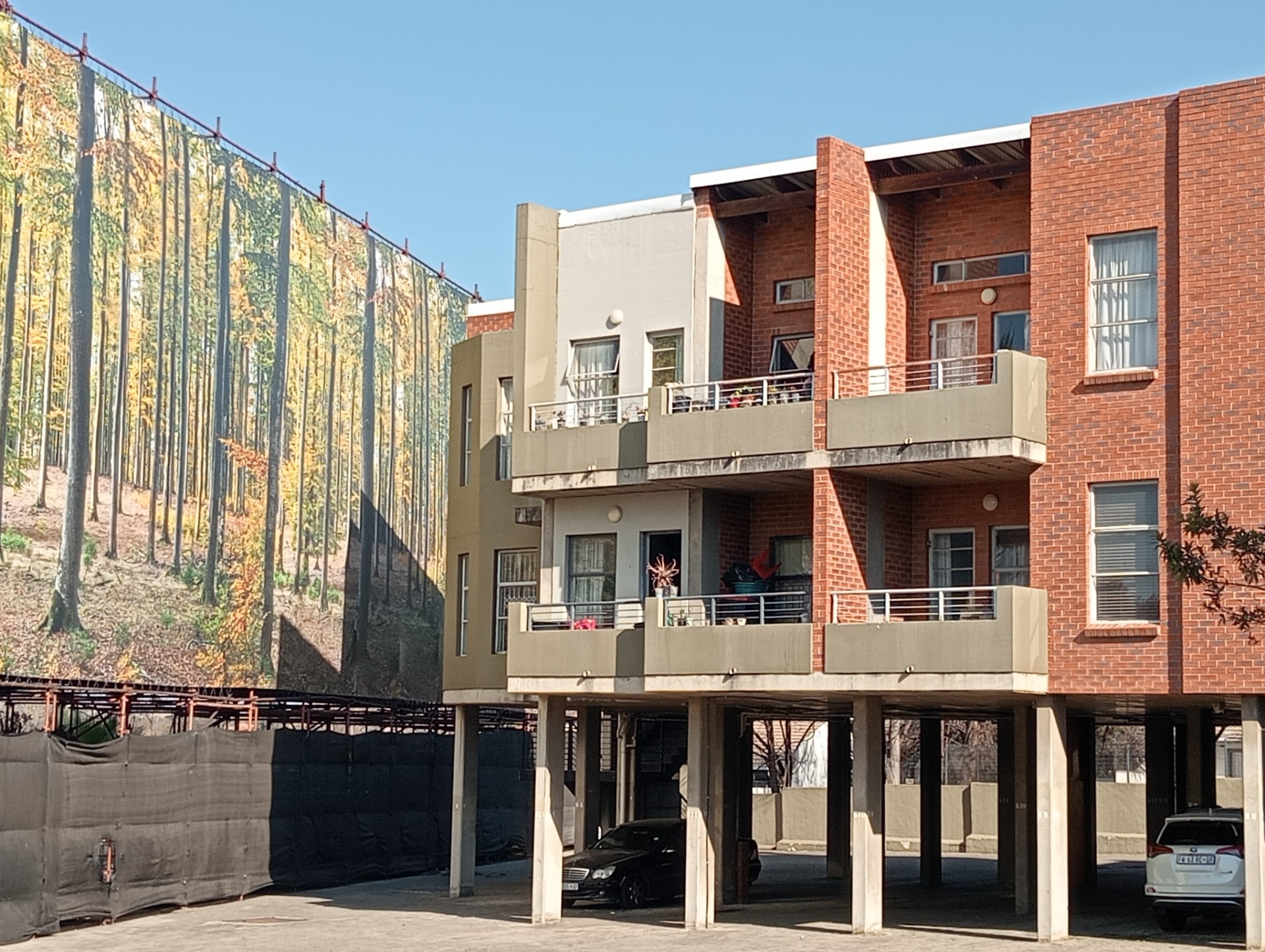 Apartment for sale in Buccleuch, Sandton, 59 m²