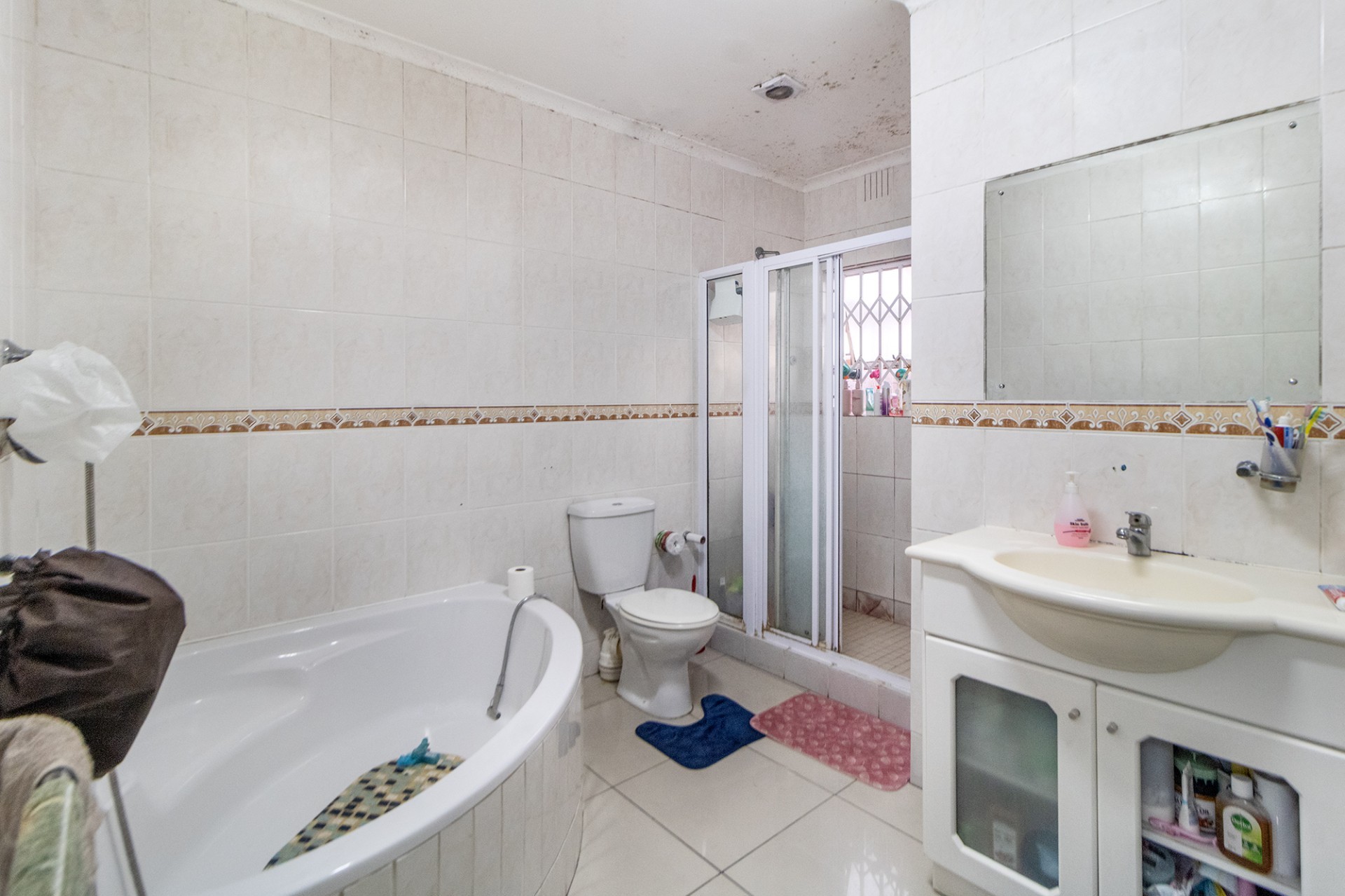 House for sale in Parow Valley, Parow, 160 m²