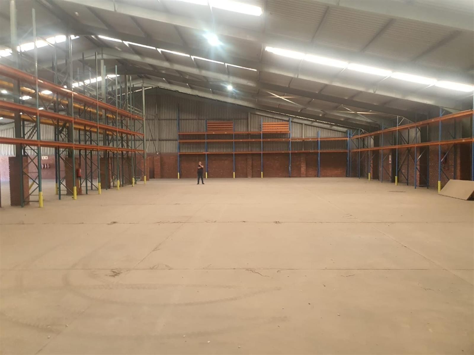 Warehouse for rent in Markman Industrial, Port Elizabeth, 6 Studebaker Street, Markman Industrial, Port Elizabeth, Eastern Cape, 2000 m²