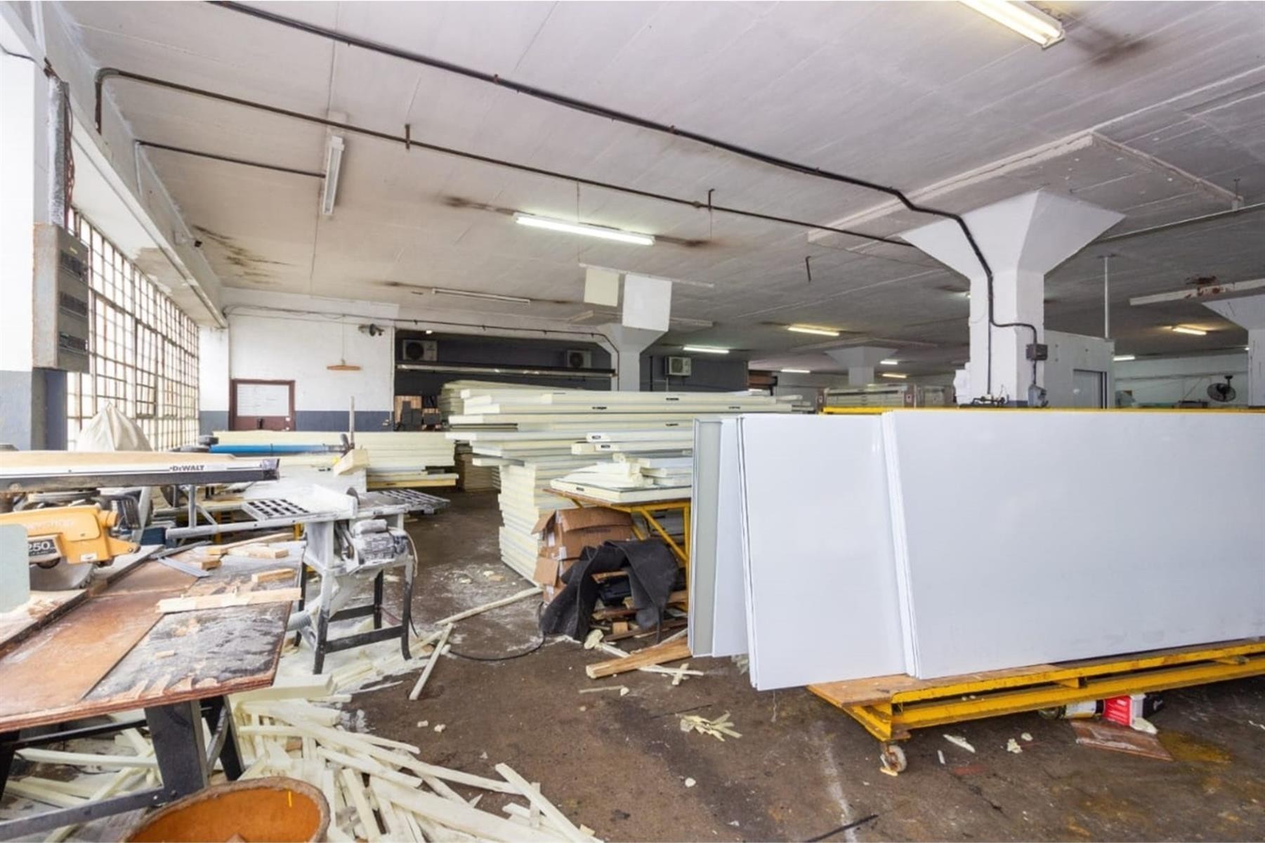 Warehouse for rent in Neave Industrial, Port Elizabeth, 3 E, Neave, 93 Juta Road, Neave Industrial, Port Elizabeth, Eastern Cape, 913 m²