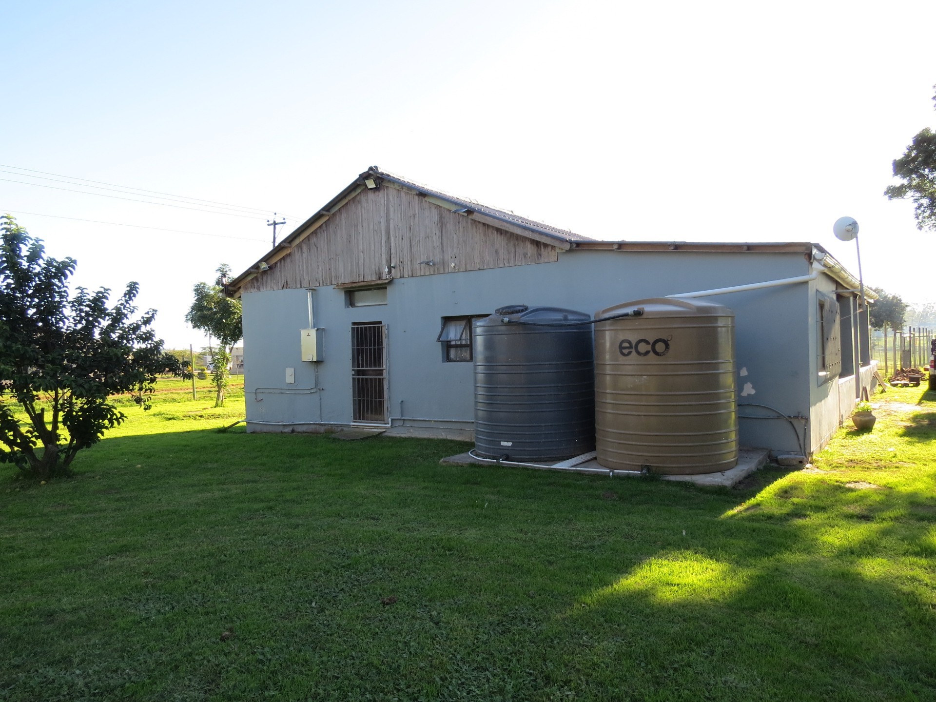 FARM STYLE LIVING WITH TWO HOMES CLOSE TO PORT ELIZABETH 4