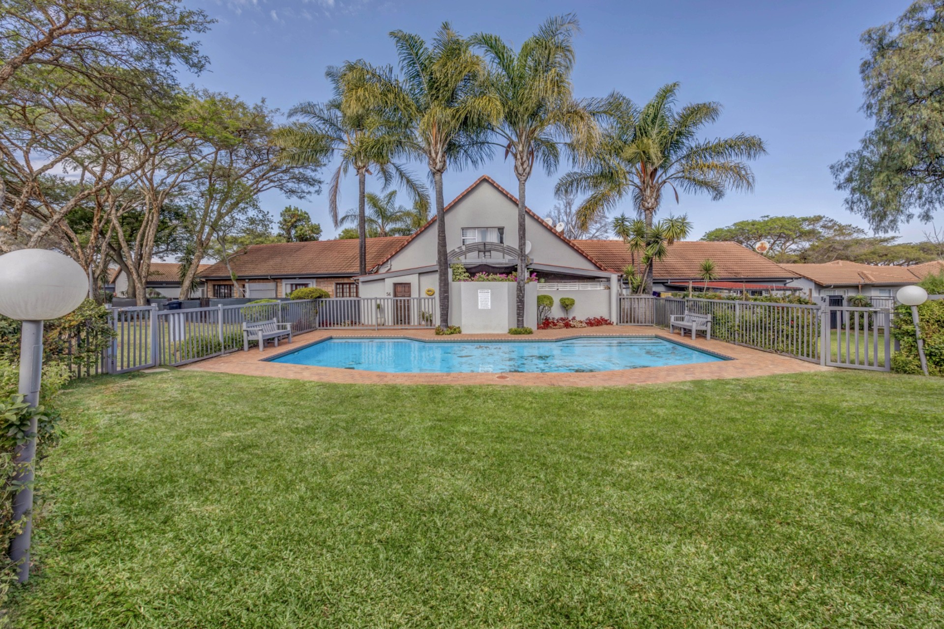 Cluster for sale in Craigavon, Sandton, 121 m²