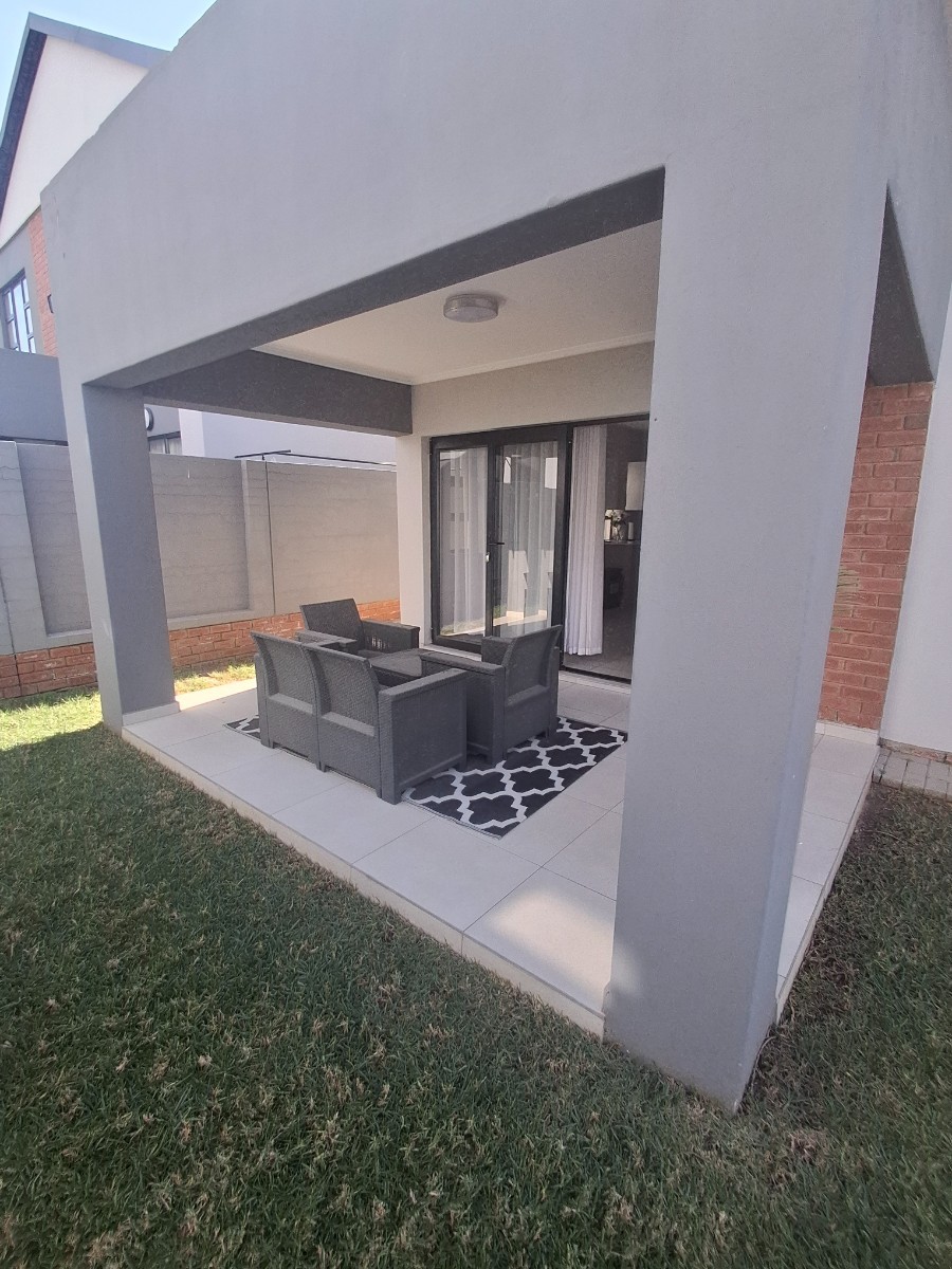 Complex for sale in Broadacres, Sandton, 191 m²