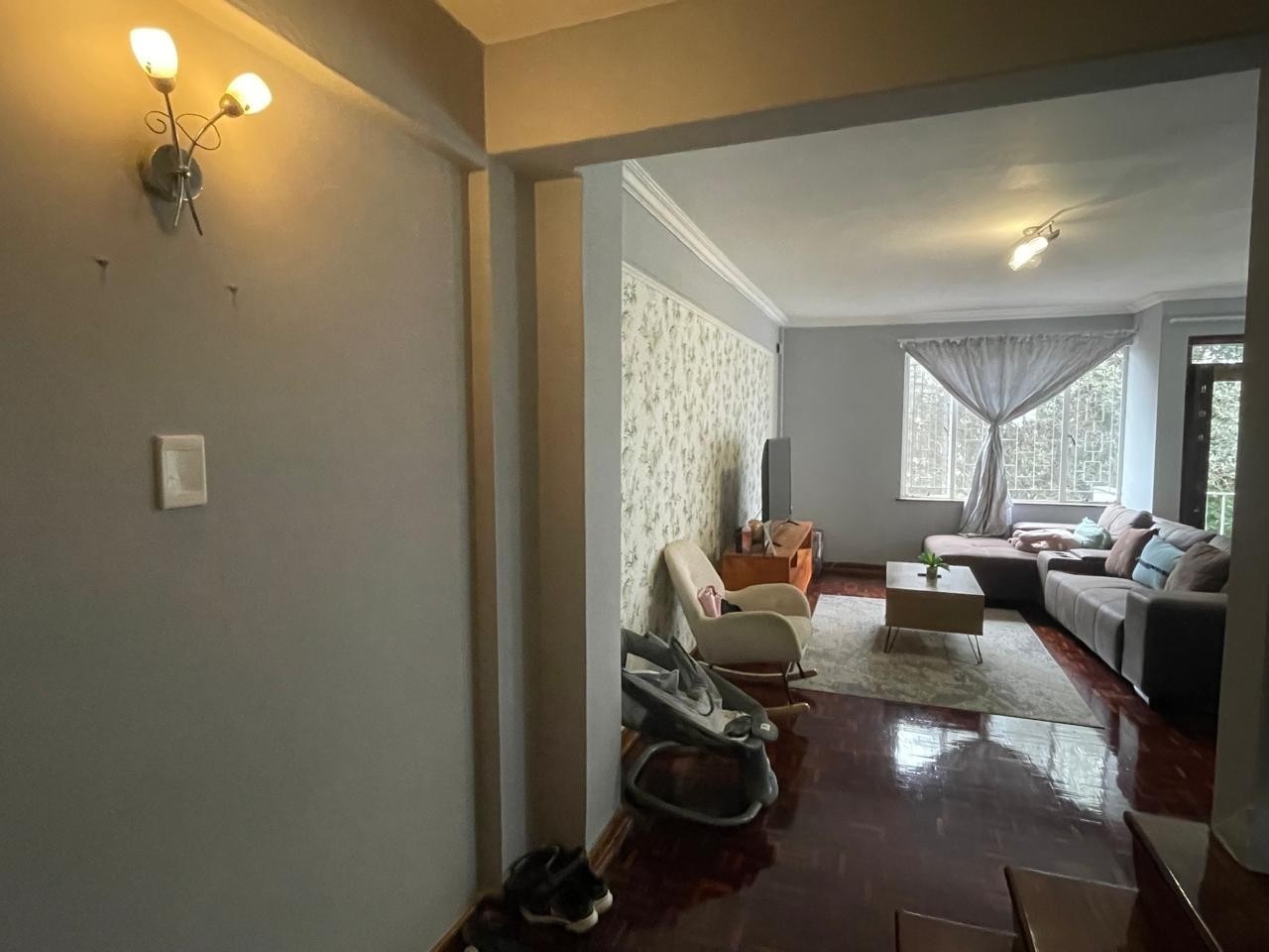 Apartment for sale in Glenwood, Durban, KwaZulu Natal, 111 Monzi Court (2nd floor), Monzi Court, 319 Clark Road, Glenwood, Durban, KwaZulu Natal, 90 m²