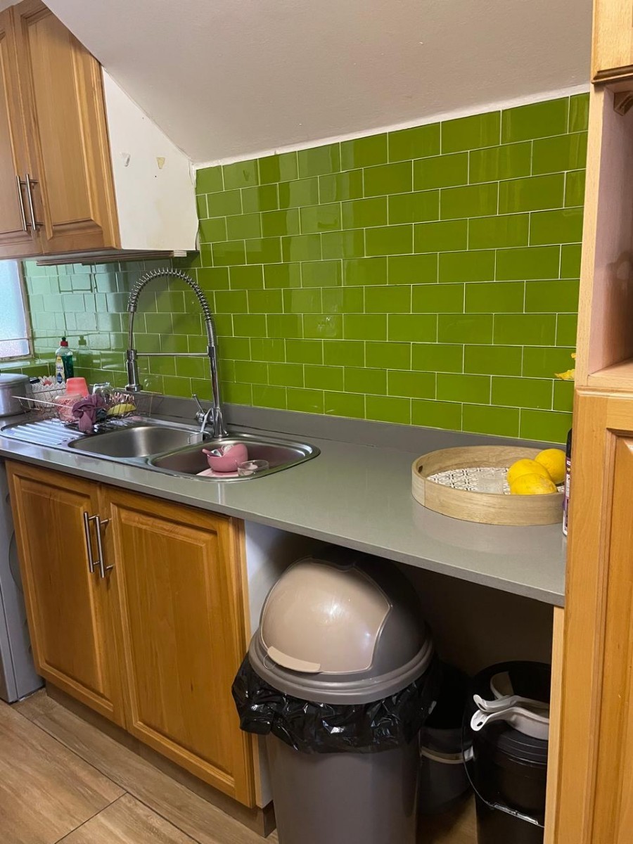 Apartment for sale in Glenwood, Durban, KwaZulu Natal, 111 Monzi Court (2nd floor), Monzi Court, 319 Clark Road, Glenwood, Durban, KwaZulu Natal, 90 m²