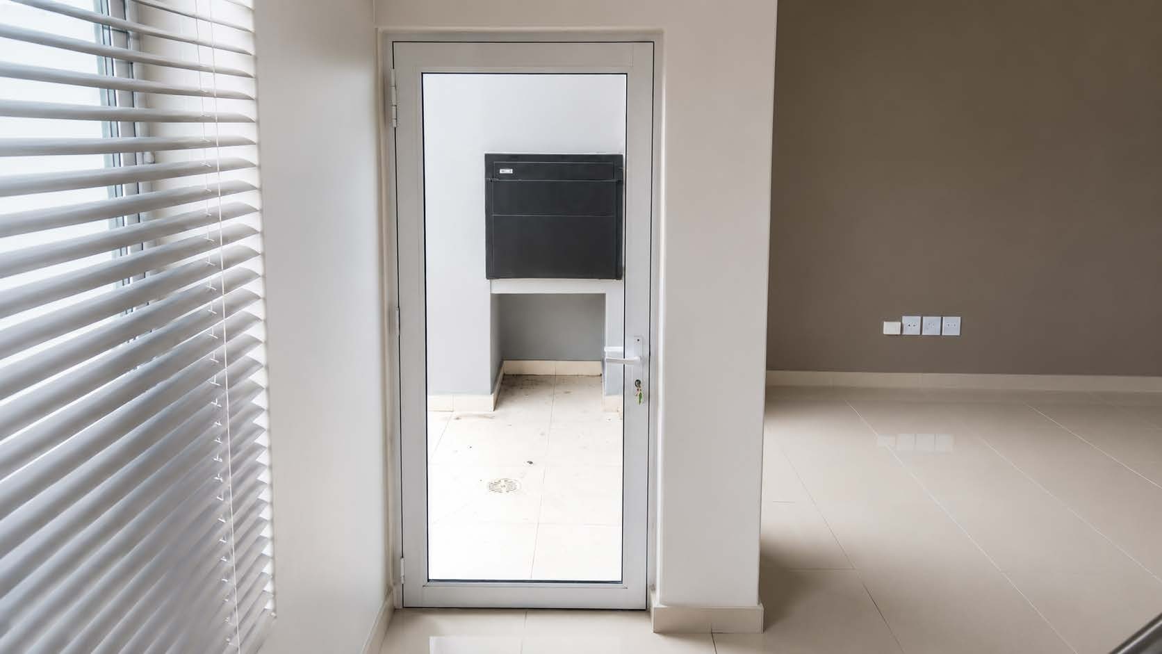 Modern 1 Bedroom Loft Apartment | Izra Towers, Durbanville Central 3