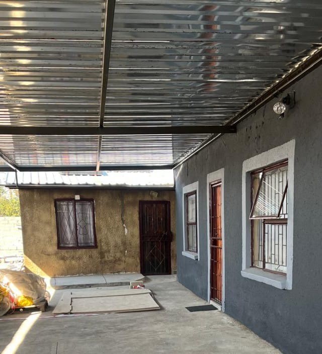 2 Bedroom House to Let in Luthuli Phase 1