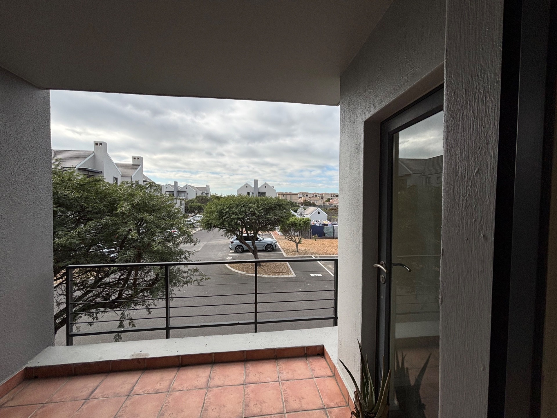 Apartment for sale in Royal Ascot, Milnerton, 84 m²
