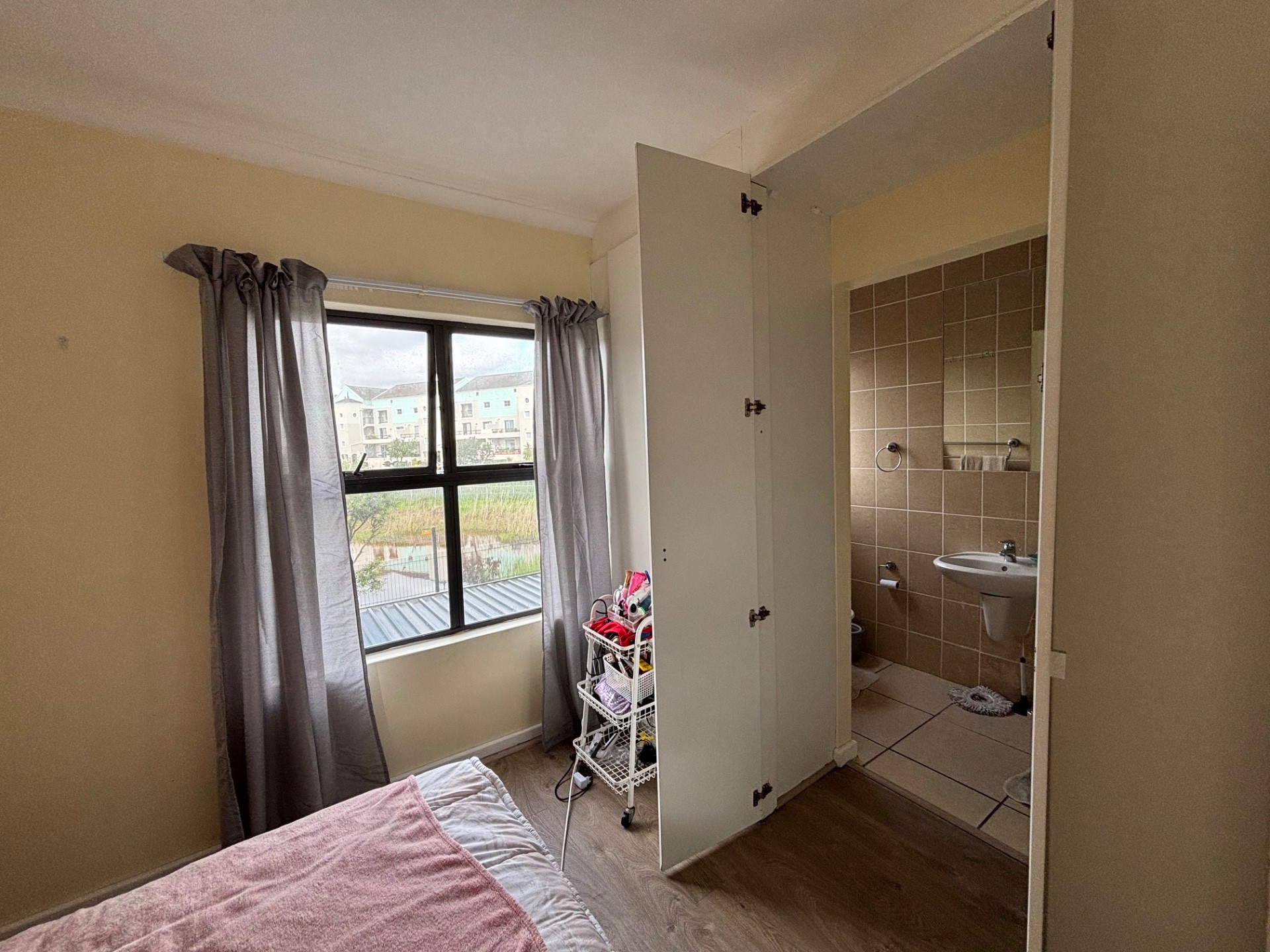 Apartment for sale in Royal Ascot, Milnerton, 84 m²