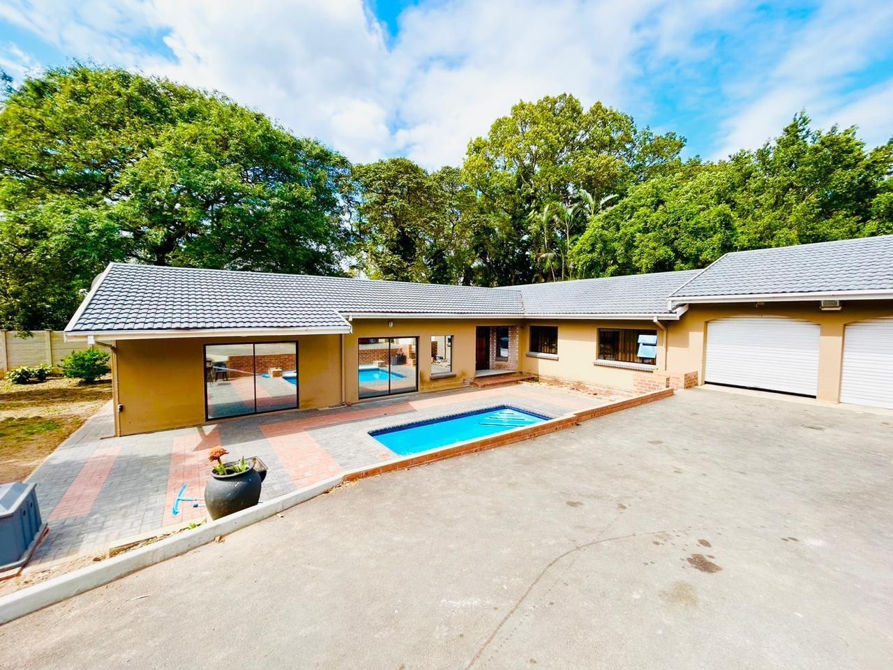 Hatton Estate