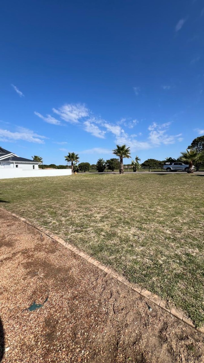 Vacant Land for sale in Marina Martinique, Jeffreys Bay, 589 m²