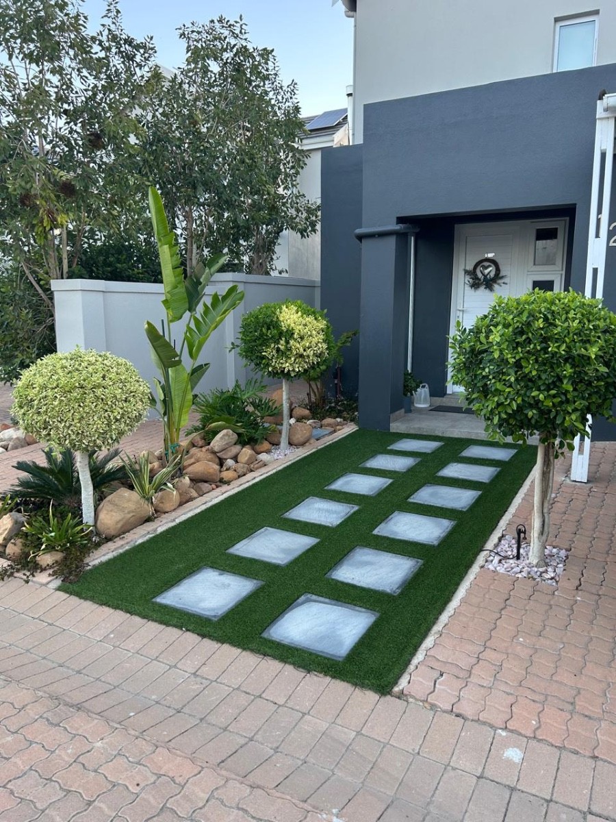 House for sale in Mountain Crest Private Estate, Paarl, 165 m²