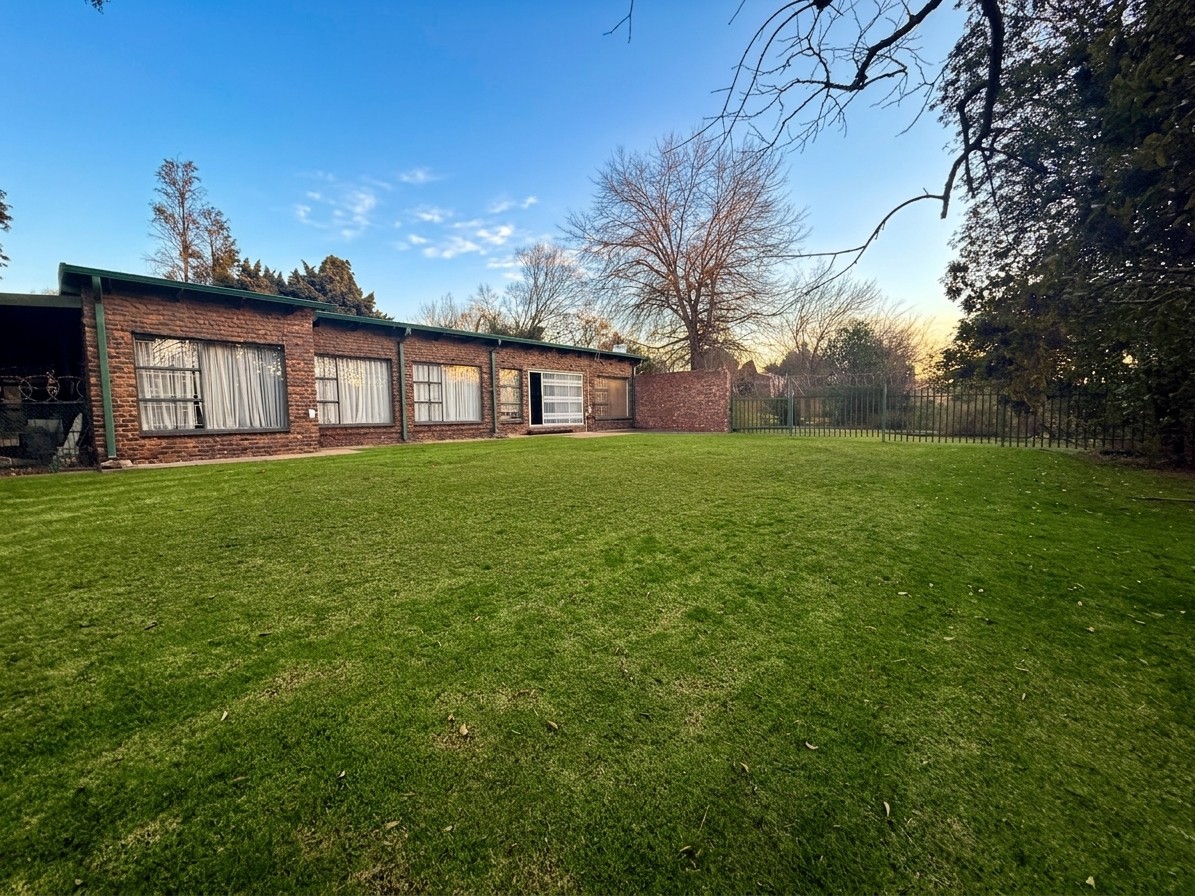 House for sale in Ermelo, 1427 m²