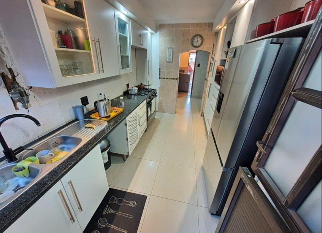 House for sale in The Orchards, Akasia, 320 m²