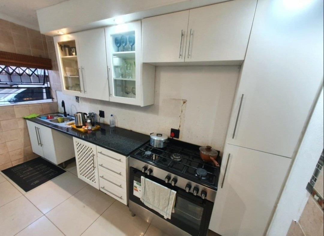 House for sale in The Orchards, Akasia, 320 m²