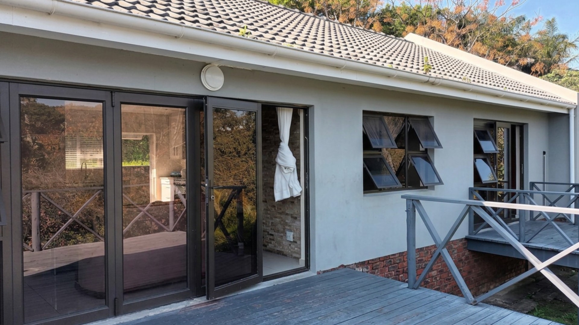 House for sale in Blue Bend, East London, 988 m²