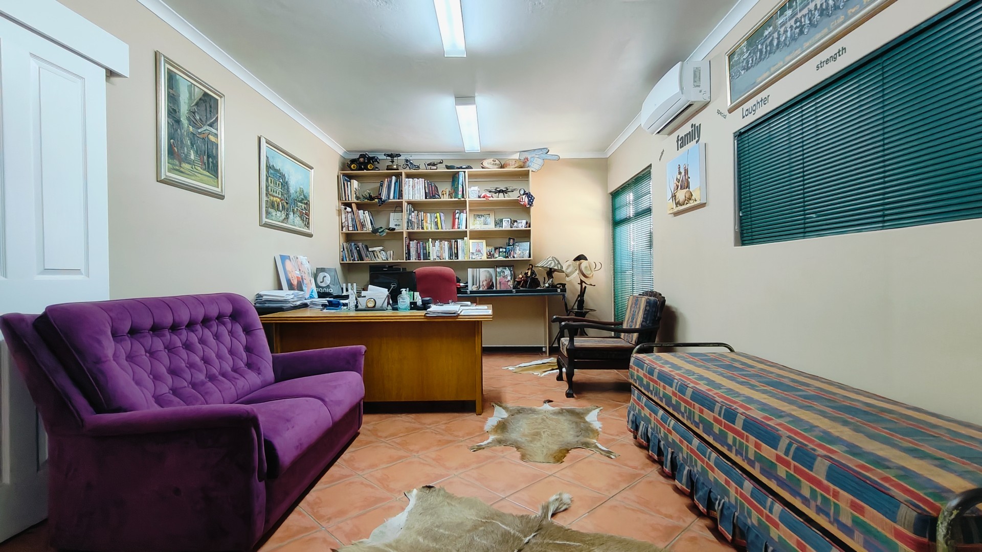 Spacious family residence in Hartenboss 5