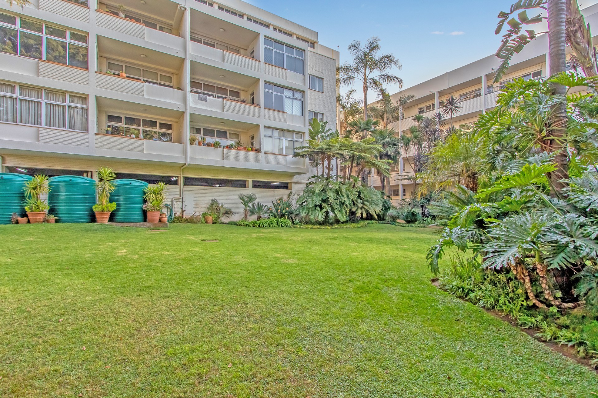Apartment for rent in Parkview, Johannesburg, 106 m²