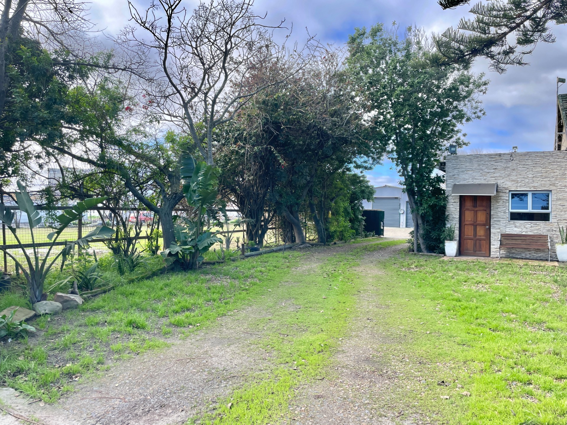 Small Holding for sale in Schaapkraal, Philippi, Cape Town, 270 m²