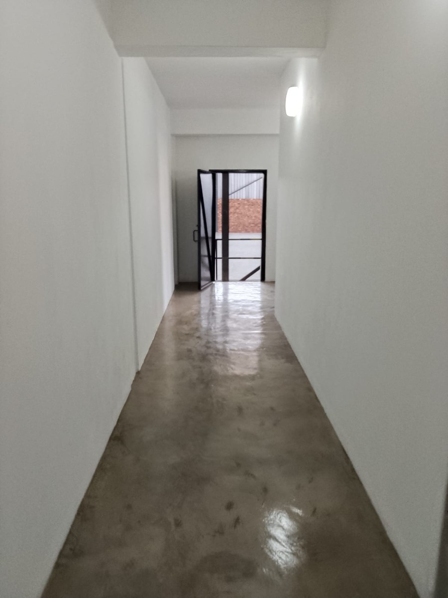 Warehouse for rent in Benoni South, Benoni, 771 m²