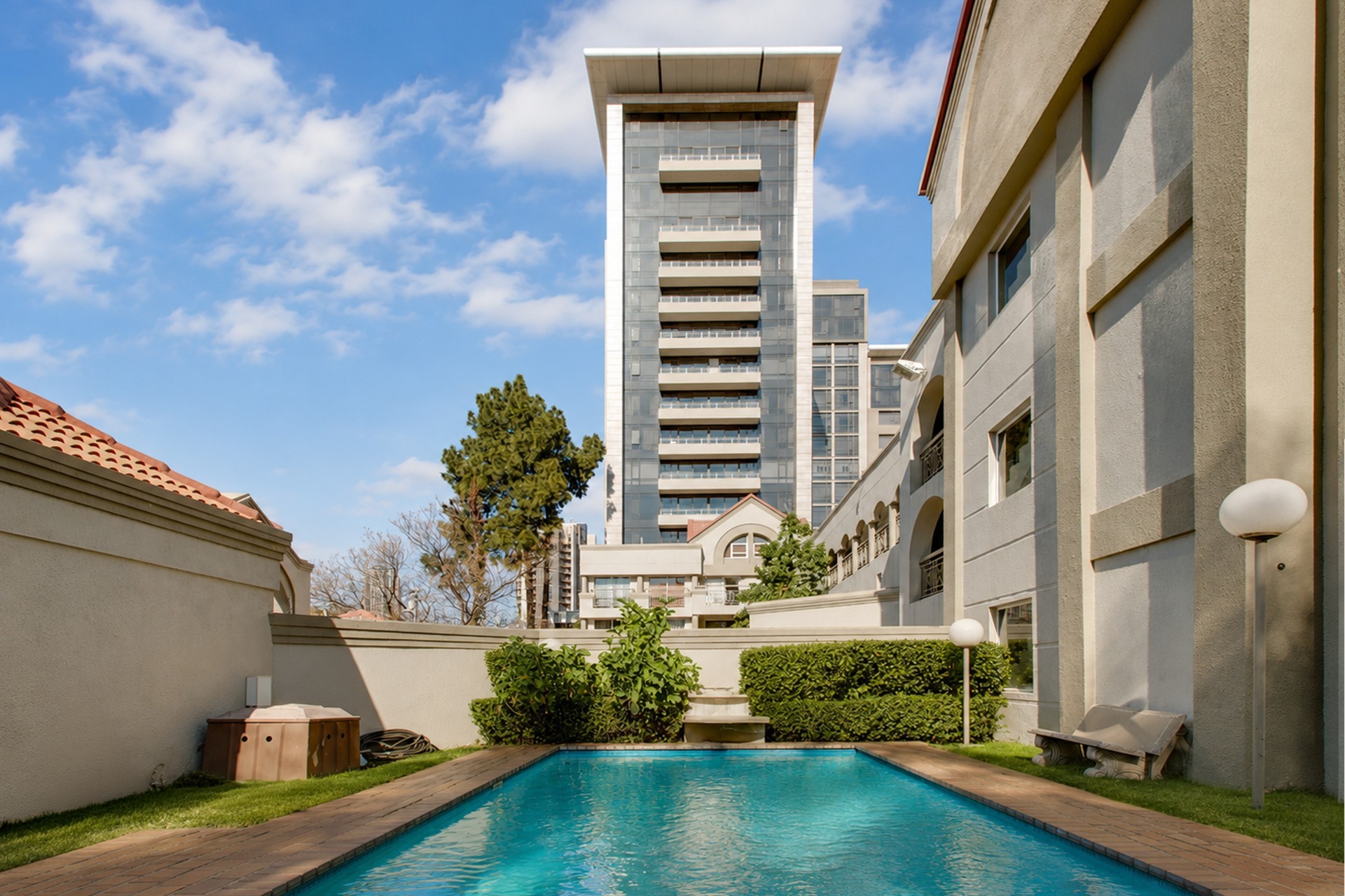 Apartment To Rent in Morningside, Sandton