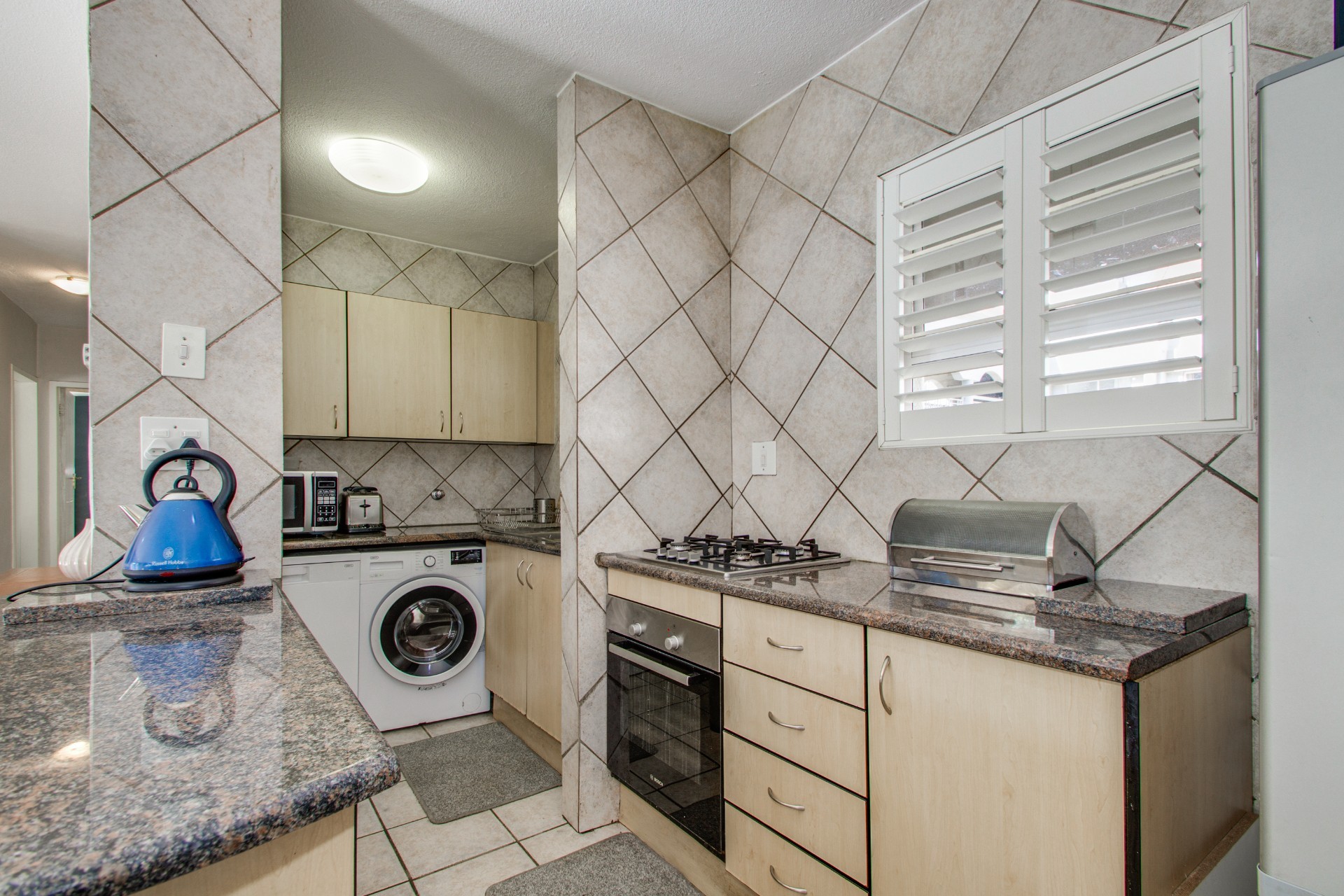 Apartment for rent in Morningside, Sandton, 102 m²