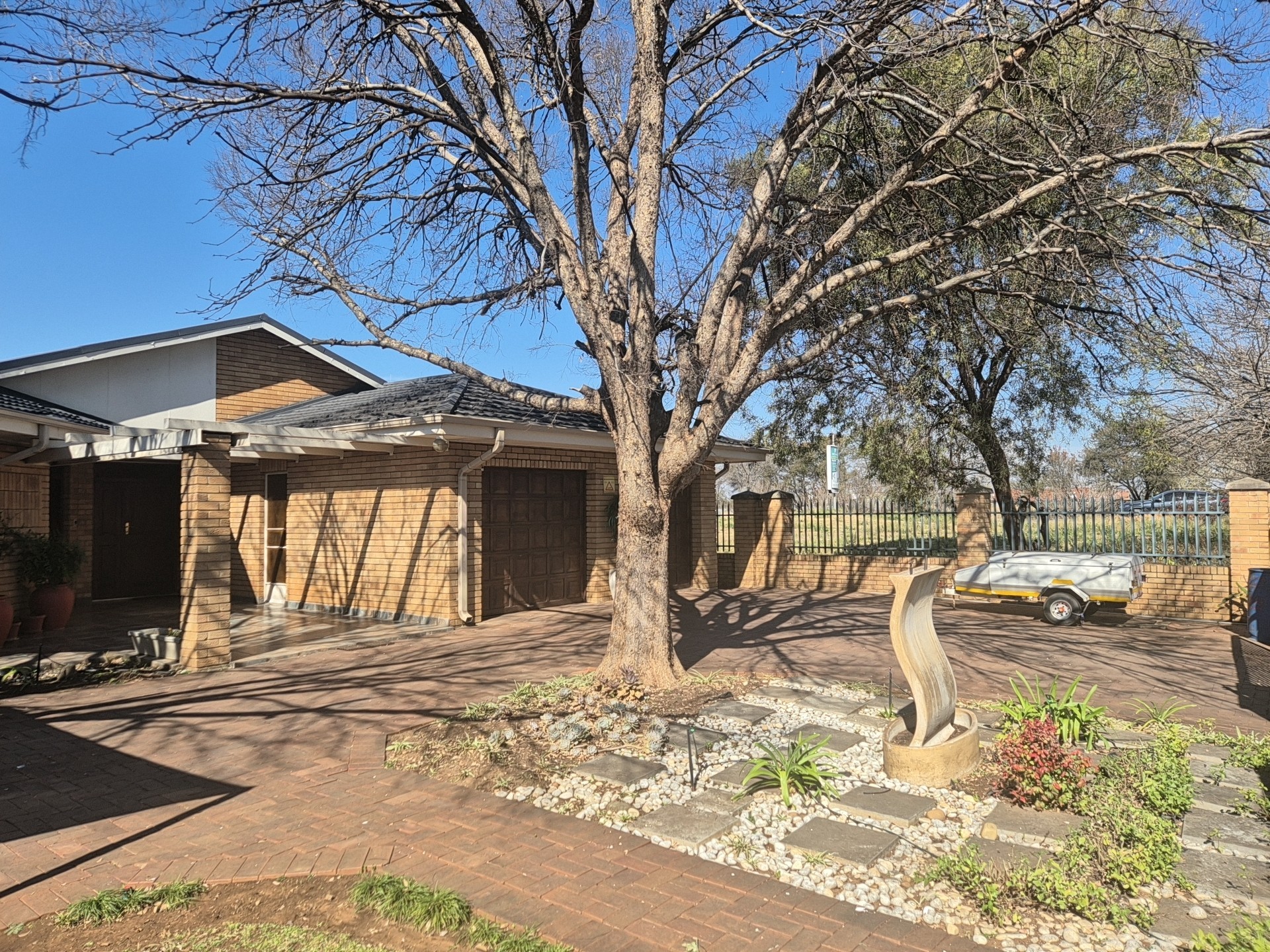 House for sale in Heilige Akker, Potchefstroom, North West, 514 m²