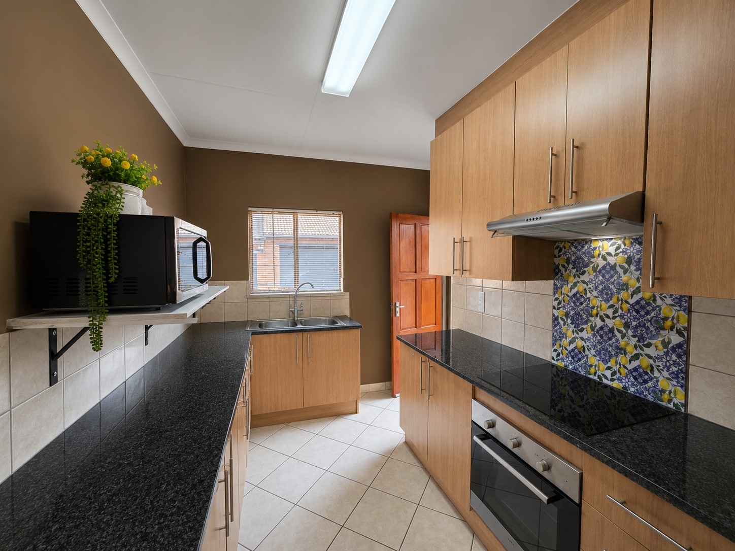 Townhouse for sale in Sinoville, Pretoria, 145 m²