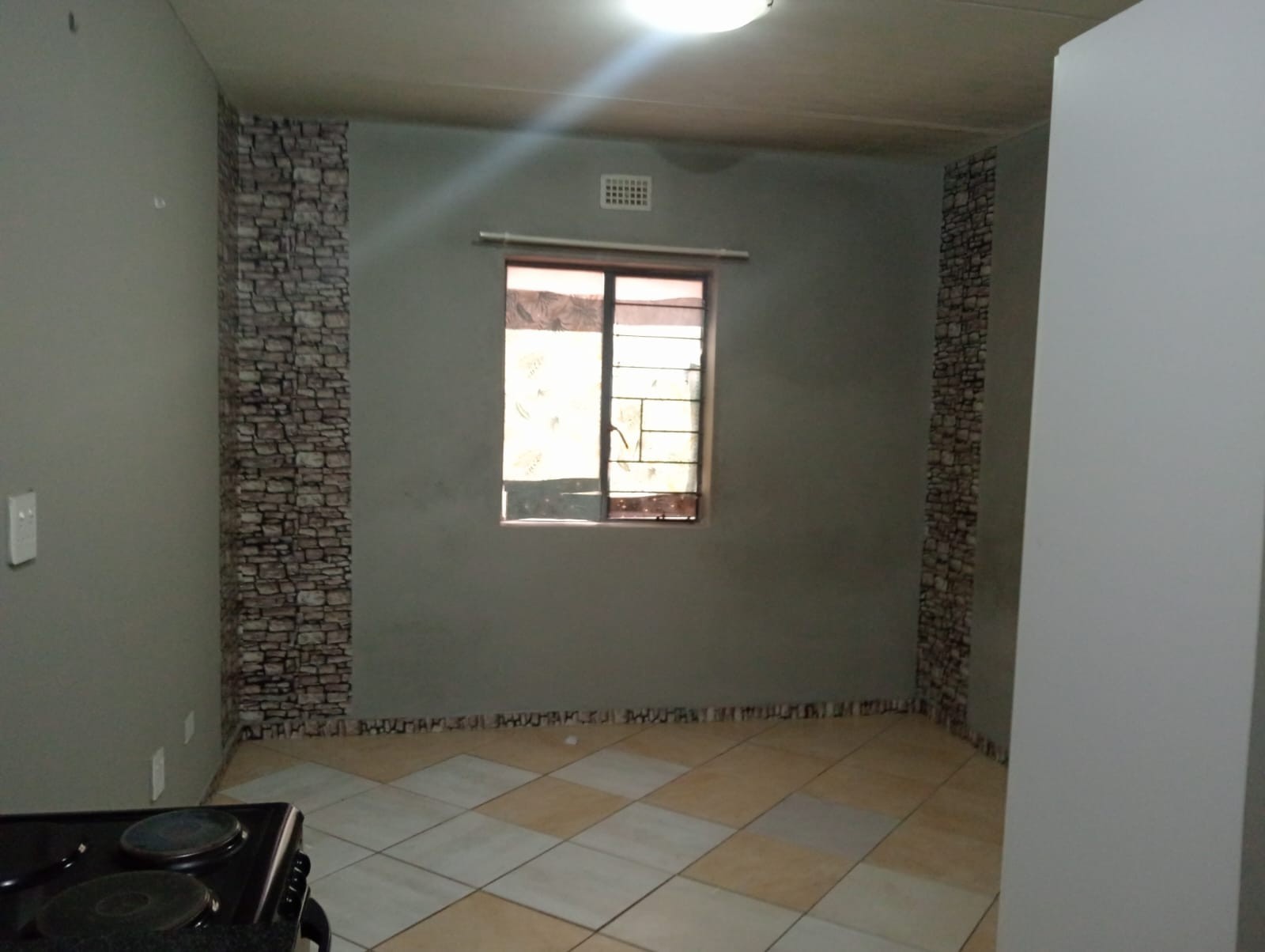 Studio Apartment for sale in Jabulani, Soweto