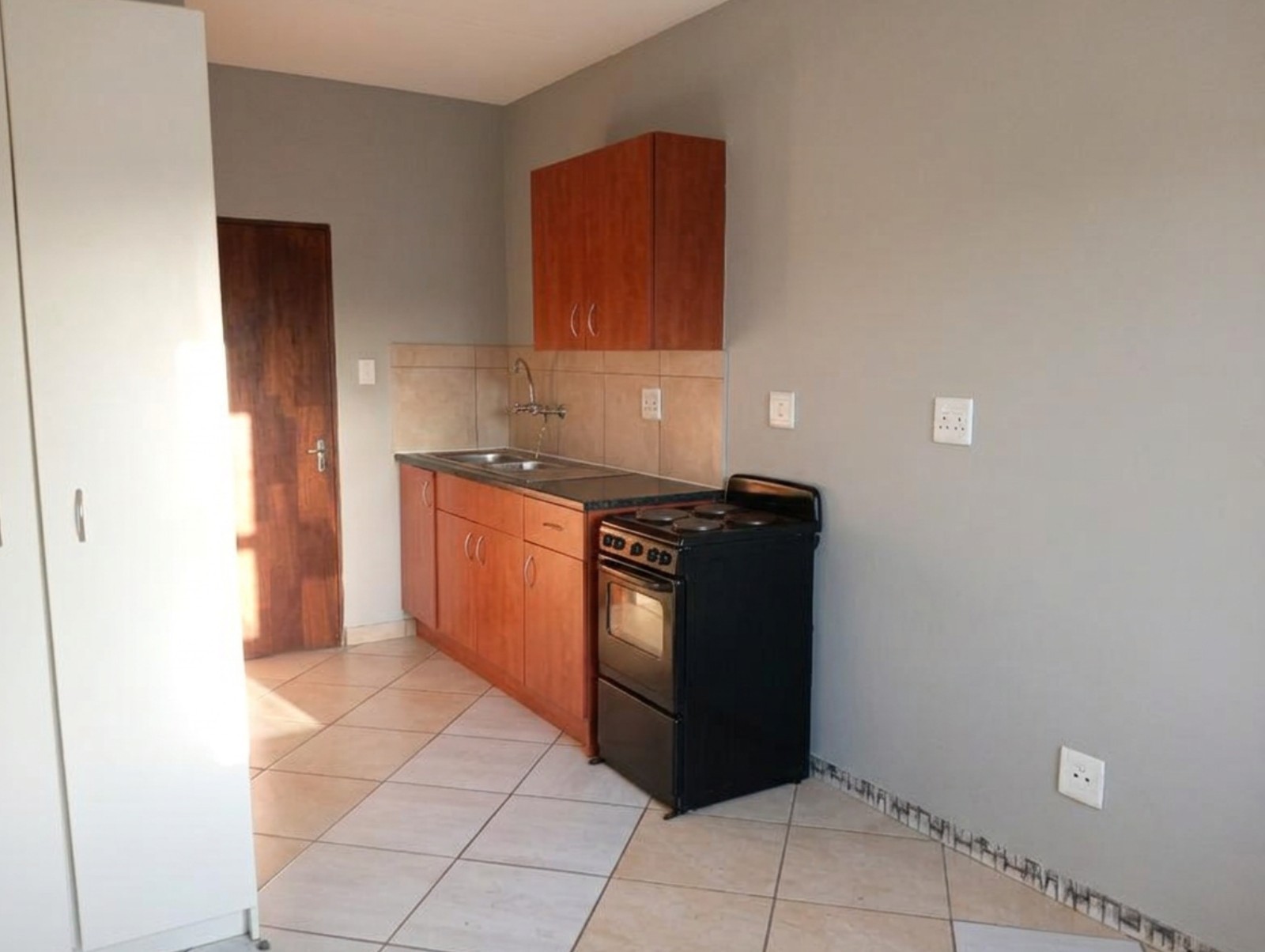Studio Apartment for sale in Jabulani, Soweto