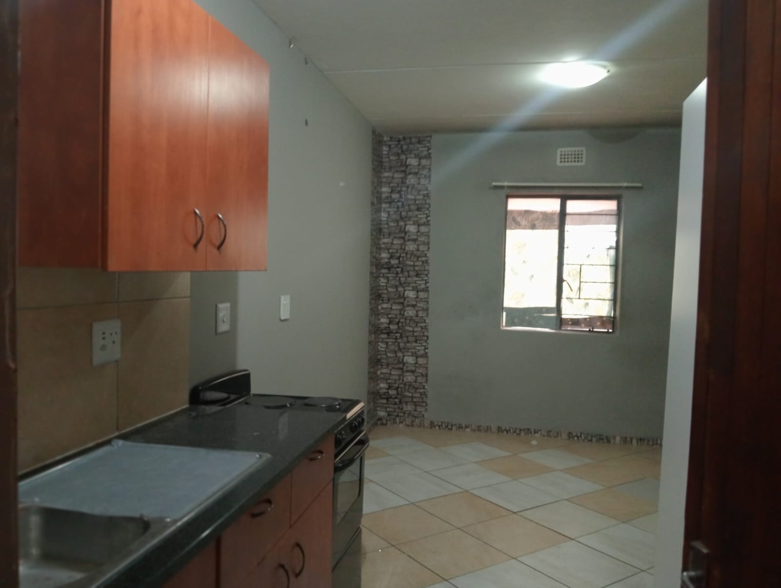 Studio Apartment for sale in Jabulani, Soweto