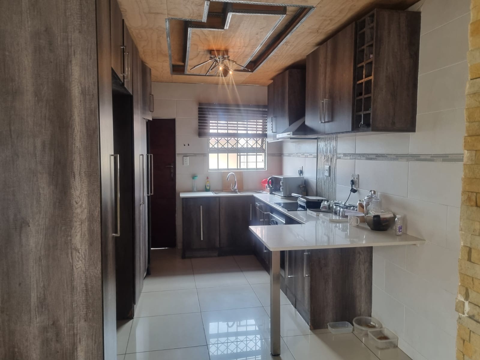 Apartment for sale in Naturena, Johannesburg, 250 m²