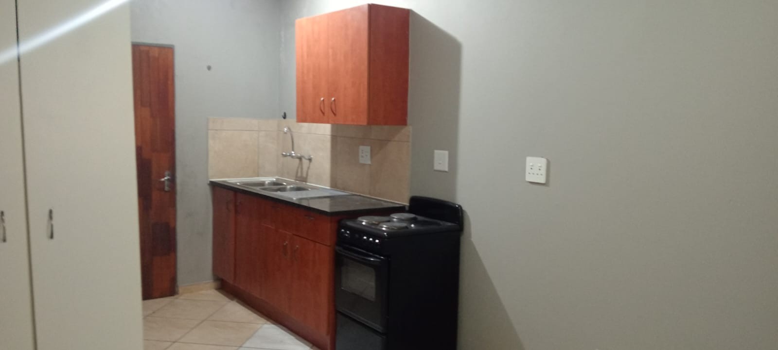 Studio Apartment for sale in Jabulani, Soweto